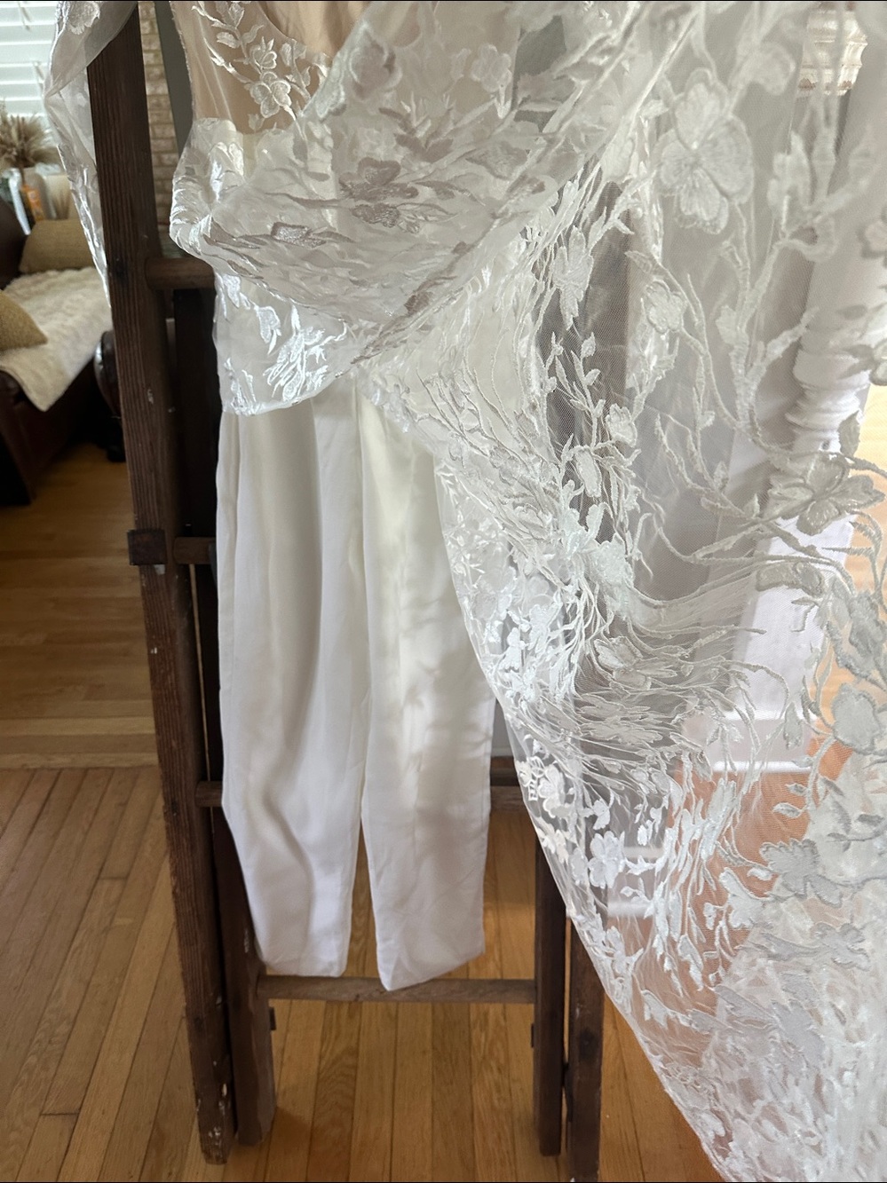 MISSACC PANT SUIT WEDDING WALK THROUGH LACE WITH TRAIN WEDDING LONG SLEEVE 4* - Picture 11 of 11
